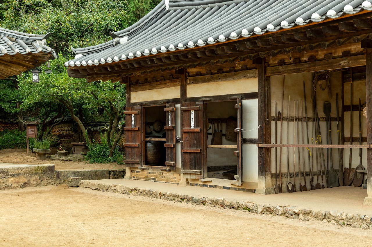 Cliffside white houses above the sea at Huinnyeoul Culture Village, Yeongdo, Busan, South Korea