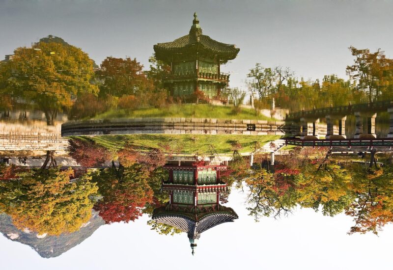 korean laws tourists break — Korea Go Now