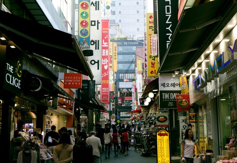 Myeongdong Seoul Guide: Street Food, K-Beauty Shopping and What to Skip