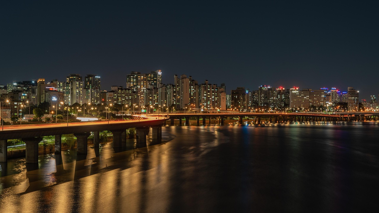 Seoul Summer Events 2026: Han River Festival, Night Markets and How to Beat the Heat