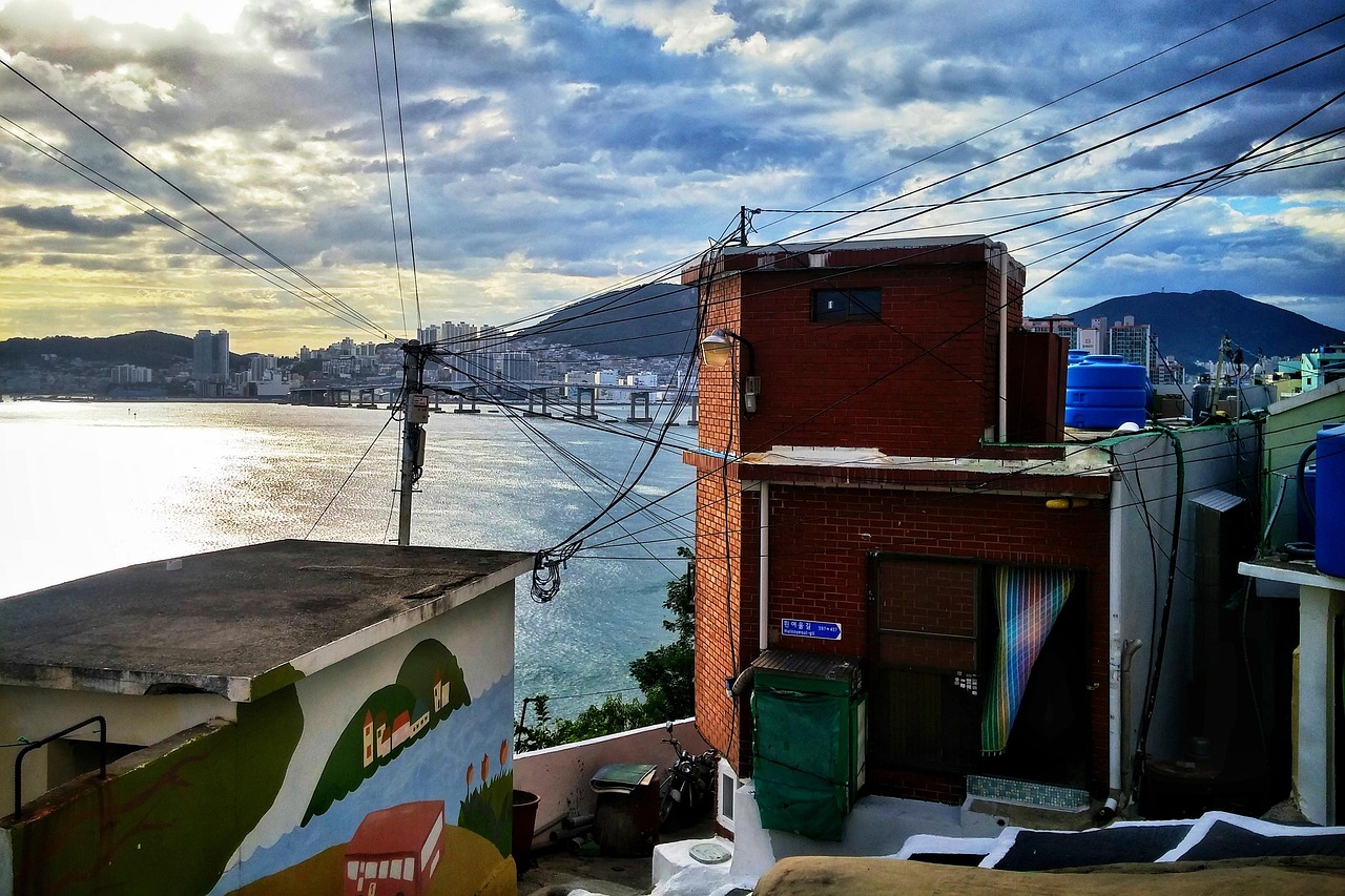 Choryang Ibagu-gil: Busan’s Hillside History Walk Near Busan Station (2026)